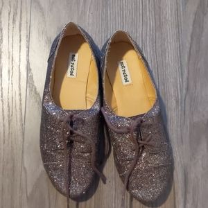 Sparkling shoes